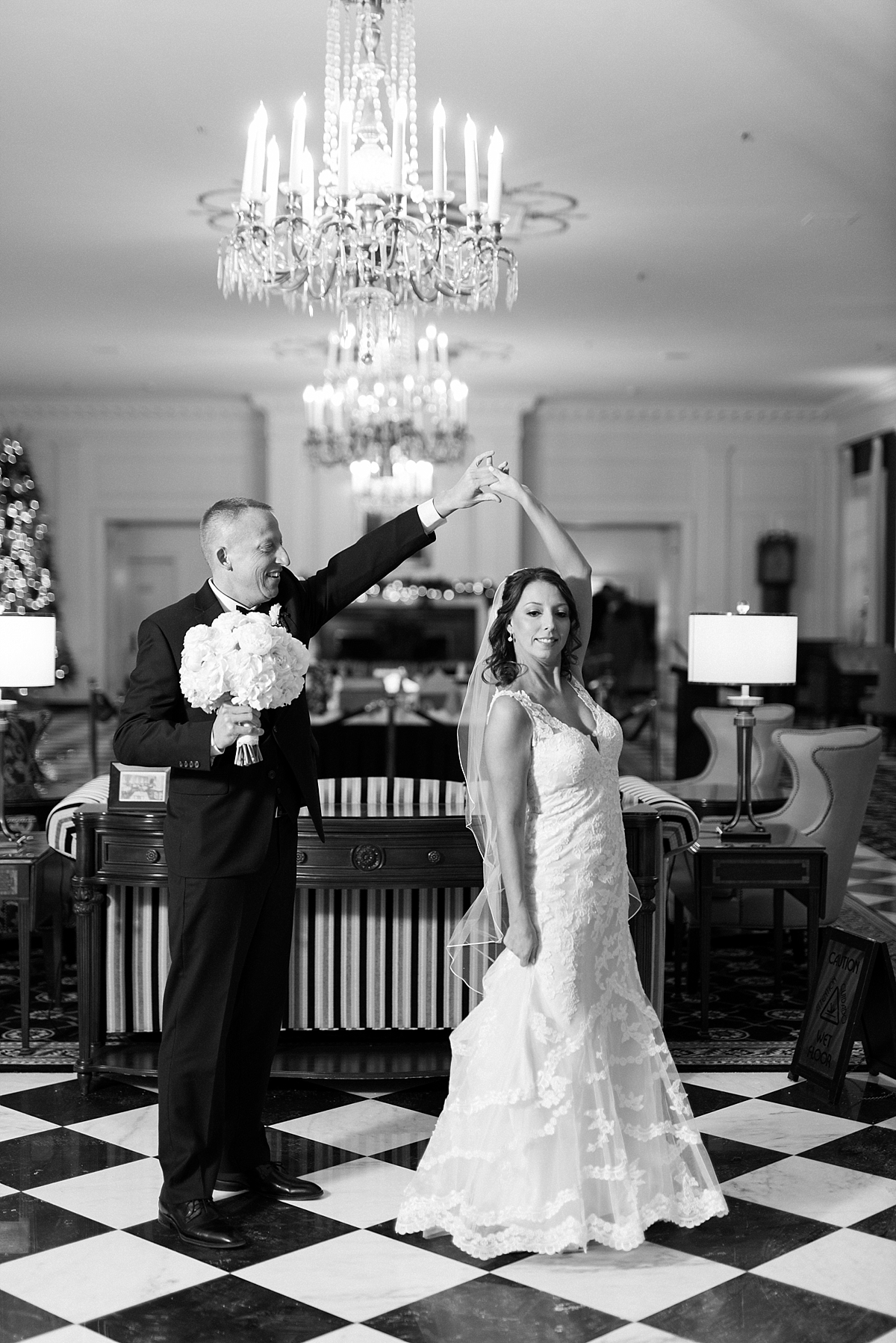 A classic, snowy, winter wedding at the Dearborn Inn near Detroit Michigan by Erika Christine Photography