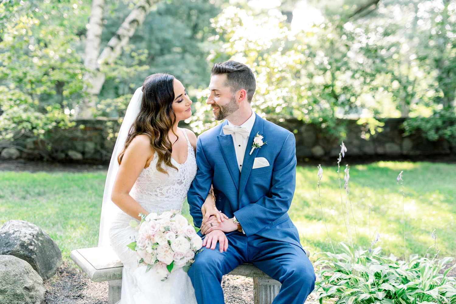 A Summertime wedding at the Carriage House at Pine Knob by Erika Christine Photography